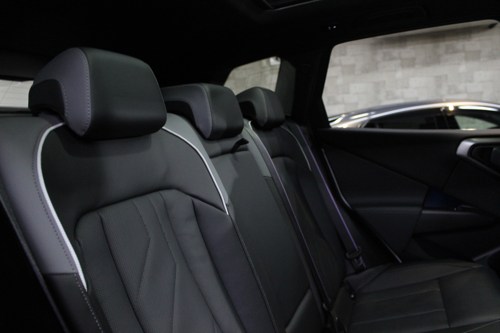 BMW X3 M50 アルピンホワイトIII シートコーティング リアシート