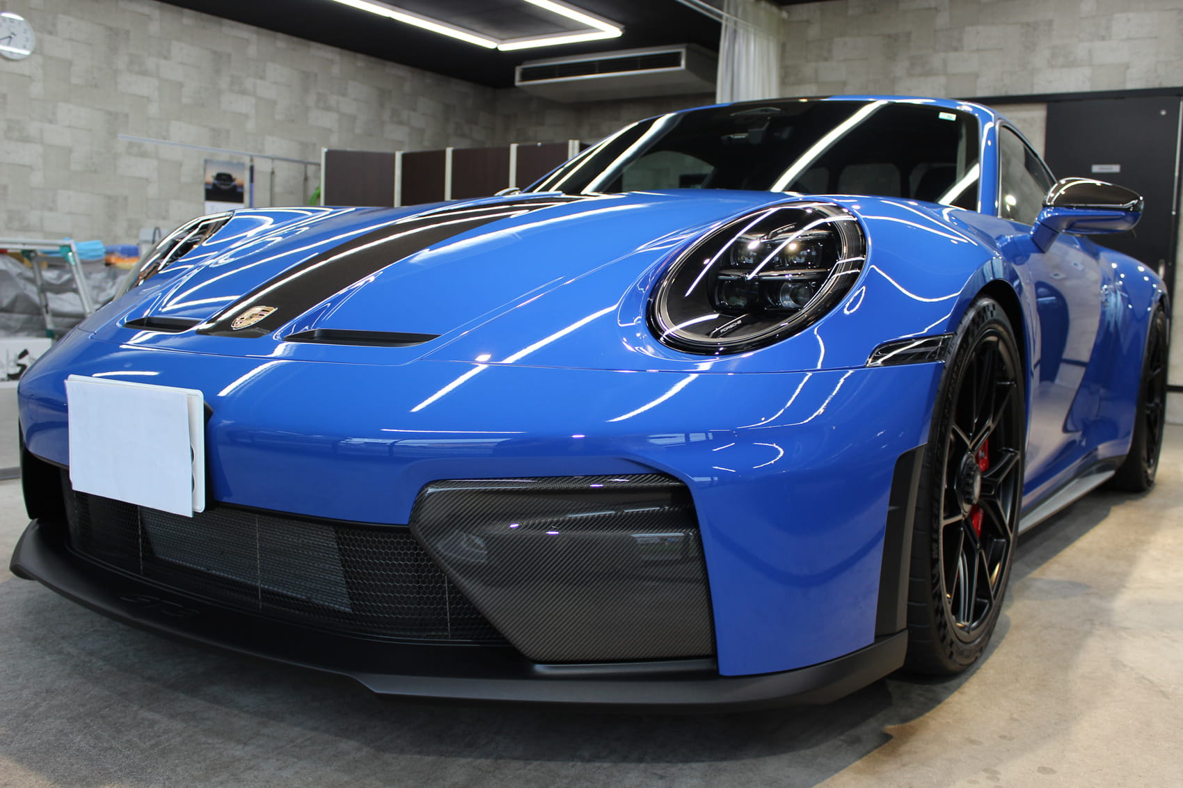 ポルシェ 911 GT3 ルガーノブルー フロントバンパー左